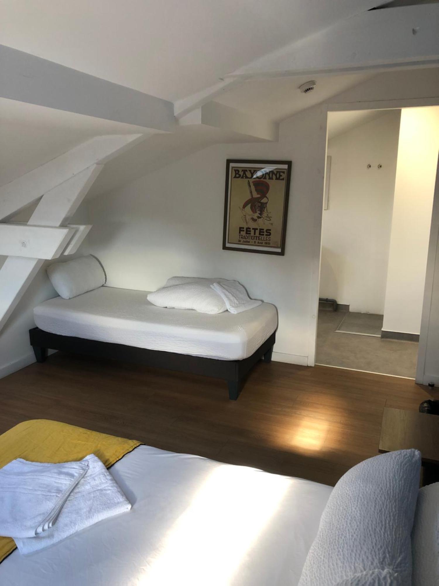 Hostel20 บาย็อนน์ ภายนอก รูปภาพ